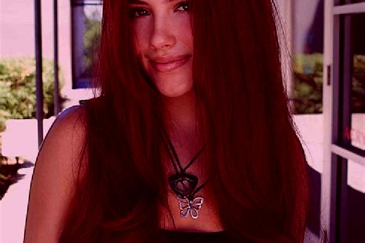 Madison, 25, a auburn dark-eyed slavic companion based in Pari. Offering OWO, Dinner Date, Roleplay, Massage. Available for incall and outcall, overnight boo...