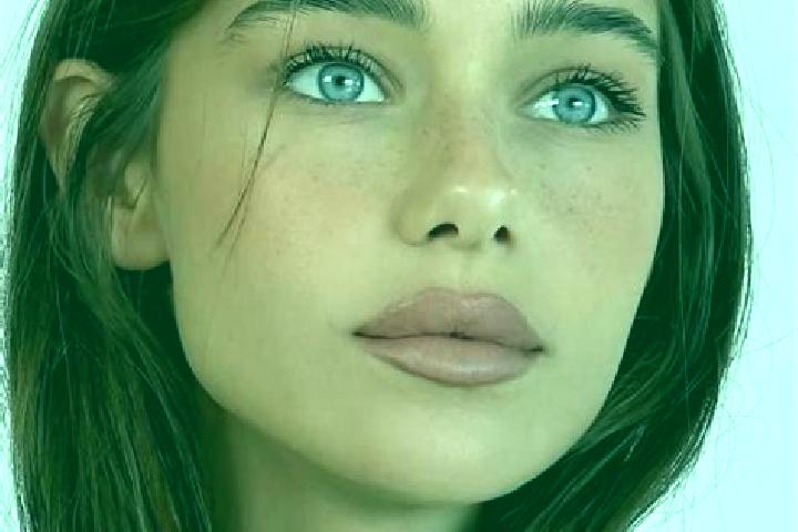 Madison, 25, a brunette grey-eyed european companion based in Santa Maria Tecuanulco. Offering A-Level, BDSM, Massage. Available for incall and outcall, over...