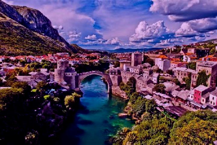 Madison, 25 — Escort in Dubravica, Bosnia and Herzegovina