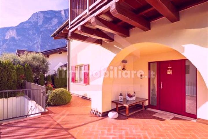 Madison, 25 — Escort in Rovere della Luna, Italy