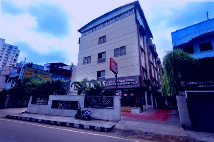 Madison, 25 — Escort in Sekaran, Indonesia