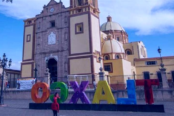 Madison, 25 — Escort in Tlaxco (Santiago Tlaxco), Mexico