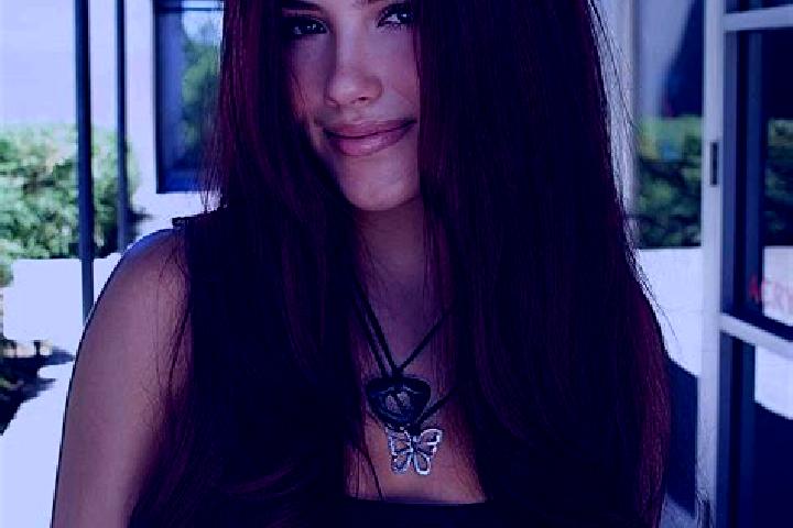 Madison, 26, a auburn dark-eyed slavic companion based in Ouanne. Offering Prostate Massage, Striptease, 69. Available for incall and outcall, day and evenin...