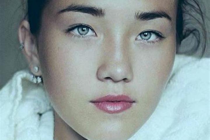 Madison, 26, a black grey-eyed caucasian companion based in Pasireunteung. Offering Fetish, Striptease. Available for incall and outcall, day and evening dates.