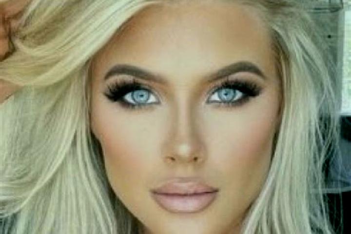 Madison, 26, a platinum blonde grey-eyed indian companion based in Fuentes Claras. Offering BDSM, Girlfriend Experience, Prostate Massage, Massage, Overnight...