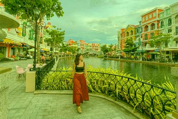 Madison, 26 — Escort in Ap Tan My, Vietnam