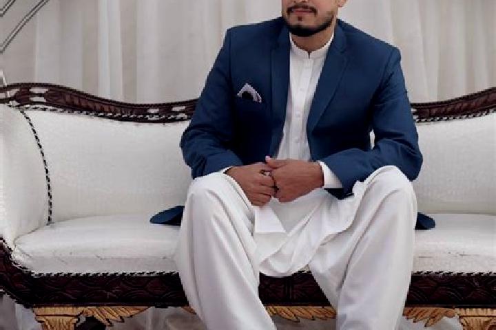 Madison, 26 — Escort in Bakhri Ahmad Khan, Pakistan