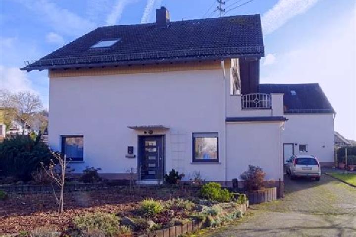 Madison, 26 — Escort in Berod bei Wallmerod, Germany
