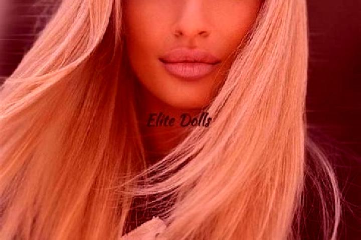 Madison, 26 — Escort in Smecno, Czech Republic