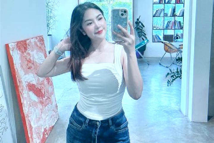 Madison, 26 — Escort in Yuwan, China