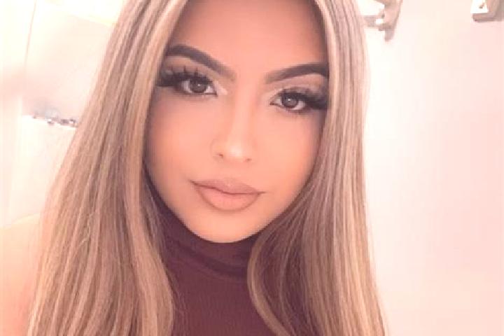 Madison, 27, a blonde amber-eyed latina companion based in Wodynie. Offering Massage, Roleplay, BDSM. Available for incall and outcall, overnight bookings av...