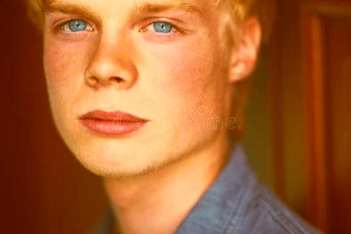 Madison, 27, a blonde blue-eyed mixed companion based in Uplands. Offering Roleplay, Duos, Overnight, Couples. Available for incall and outcall, day and even...
