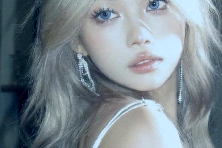 Madison, 27, a blonde brown-eyed asian companion based in Baozhu. Offering OWO, A-Level, Party Girl. Available for incall and outcall, day and evening dates.