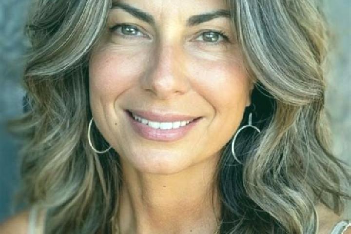Madison, 27, a brunette grey-eyed latina companion based in Sardu. Offering Girlfriend Experience, CIM. Available for incall and outcall, day and evening dates.