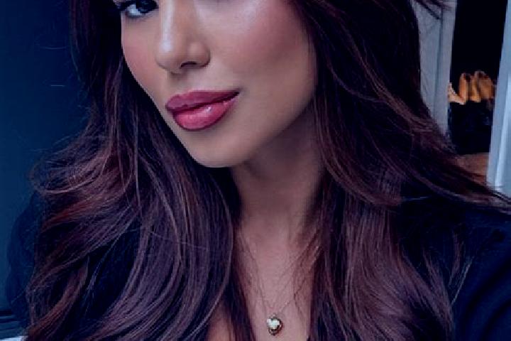 Madison, 27, a chestnut dark-eyed asian companion based in Zell. Offering Striptease, Deep French Kissing, BDSM, Couples. Available for incall and outcall, d...