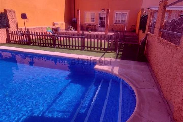 Madison, 27 — Escort in Palazuelos de Muno, Spain