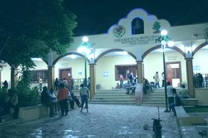 Madison, 27 — Escort in San Martin Toxpalan, Mexico