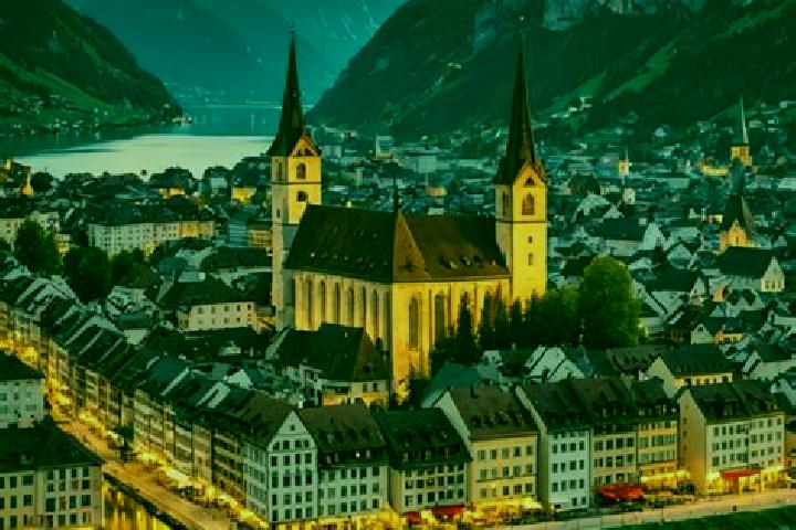 Madison, 27 — Escort in Waedenswil / Bueelen, Switzerland