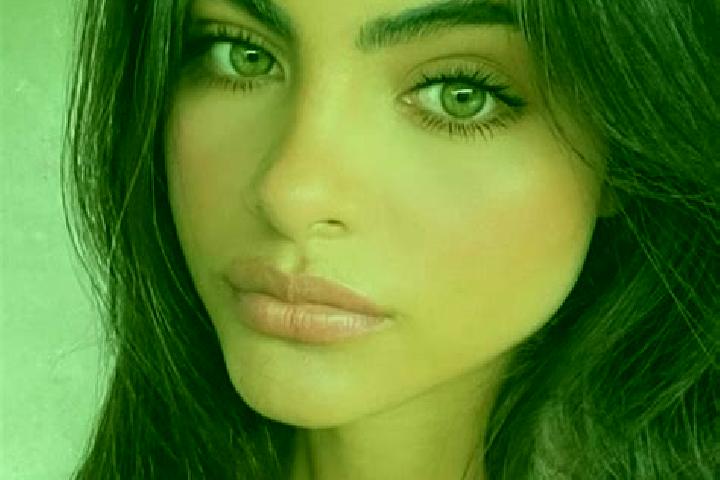 Madison, 28, a auburn green-eyed indian companion based in Bukit Beruntung. Offering Travel Companion, A-Level, Roleplay. Available for incall and outcall, o...