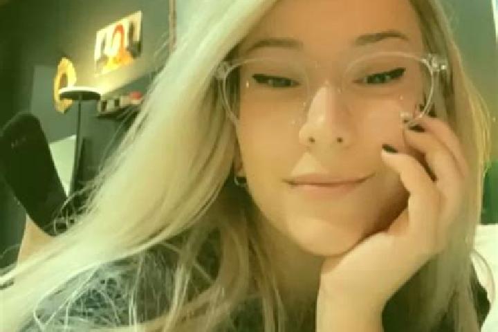 Madison, 28, a blonde amber-eyed indian companion based in Fleury-les-Aubrais. Offering Duos, Striptease, Girlfriend Experience, A-Level. Available for incal...
