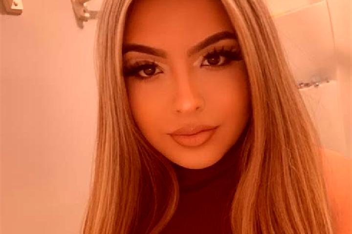 Madison, 28, a blonde brown-eyed latina companion based in Yuhai. Offering Domination, Erotic Massage, 69, Overnight. Available for incall and outcall, overn...