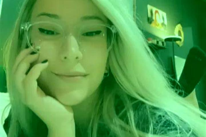 Madison, 28, a blonde grey-eyed latina companion based in Seongnam-si. Offering Domination, Roleplay, Deep French Kissing, Girlfriend Experience. Available f...