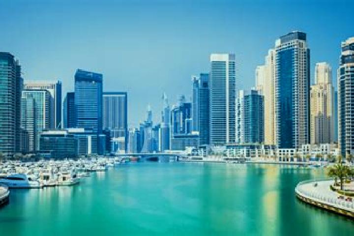 Madison, 28, a red green-eyed mixed companion based in Umm Al Quwain City. Offering Duos, Girlfriend Experience, A-Level, Domination. Available for incall an...