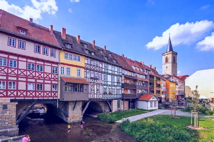 Madison, 28 — Escort in Kaltennordheim, Germany