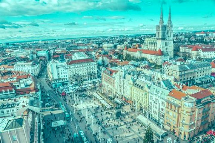 Madison, 28 — Escort in Lajski, Poland