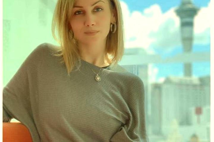 Madison, 28 — Escort in Lozova, Ukraine