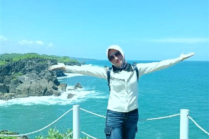 Madison, 28 — Escort in Wanareja, Indonesia