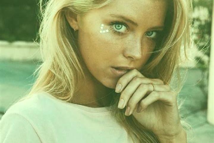 Madison, 29, a blonde blue-eyed indian companion based in Zele. Offering Duos, Girlfriend Experience, Couples. Available for incall and outcall, overnight bo...