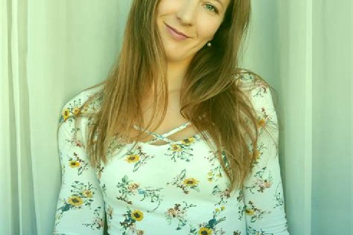 Madison, 29 — Escort in Kamenin, Slovakia