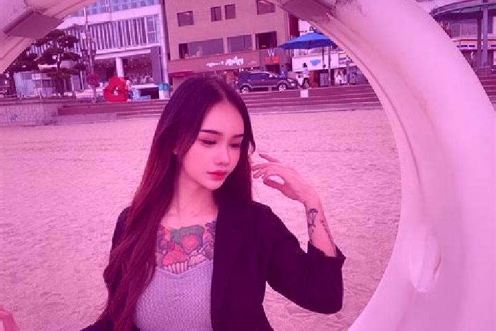 Madison, 29 — Escort in London Colney, United Kingdom