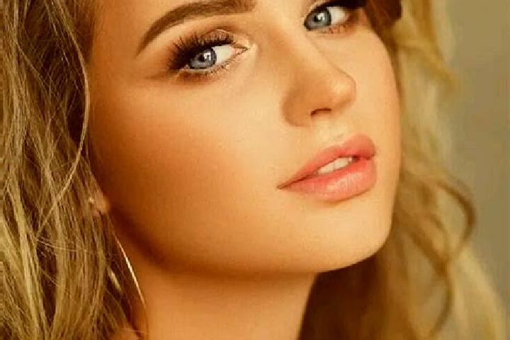 Madison, 30, a dark blonde blue-eyed ebony companion based in Gramais. Offering 69, Tantra, Massage, GFE. Available for incall and outcall, overnight booking...