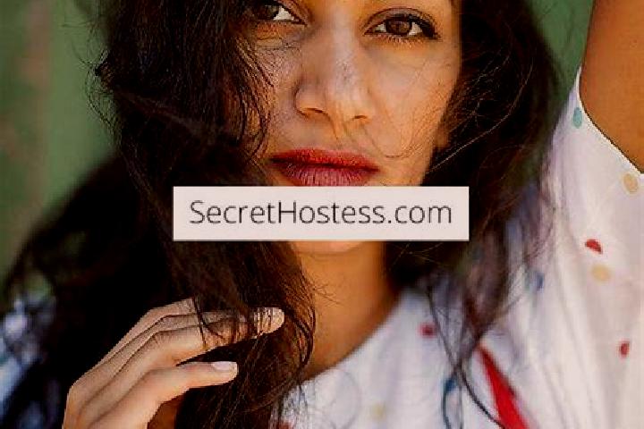 Madison, 30, a red brown-eyed indian companion based in Froemmstedt. Offering Roleplay, Party Girl, Striptease, Dinner Date. Available for incall and outcall...