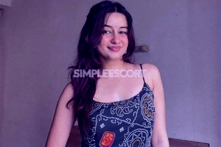 Madison, 30 — Escort in Bamaur, India
