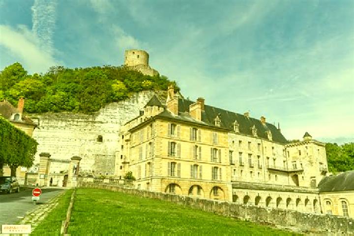 Madison, 30 — Escort in La Roche-Guyon, France