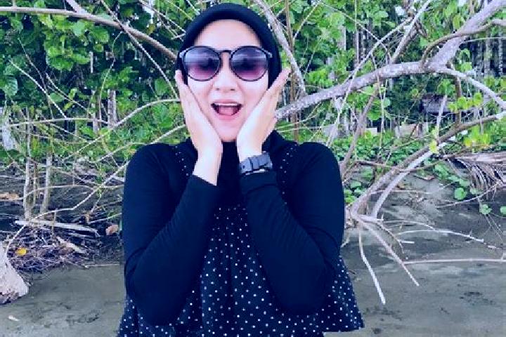 Madison, 30 — Escort in Manalu, Indonesia