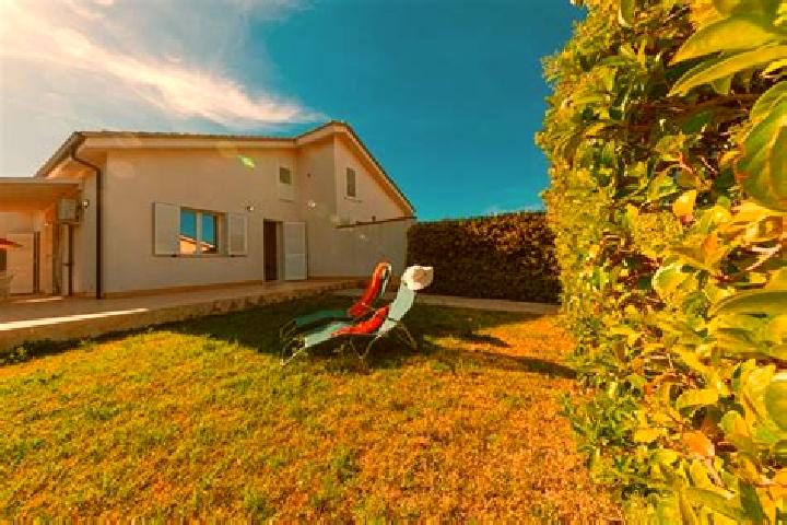 Madison, 30 — Escort in Piana Calzata, Italy