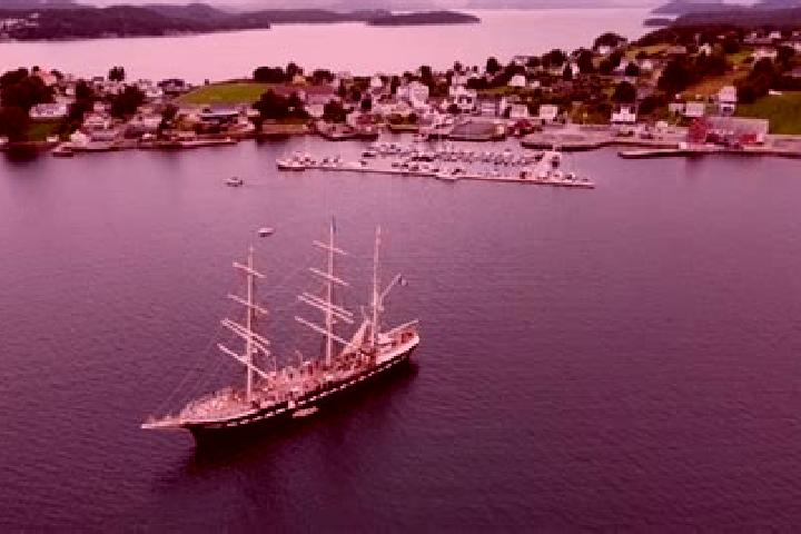 Madison, 30 — Escort in Saebovik, Norway