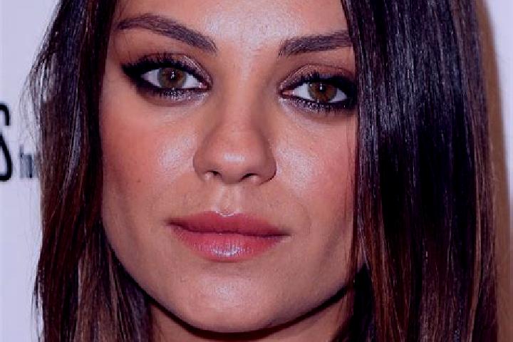 Madison, 31, a auburn hazel-eyed middle eastern companion based in Grossmehring. Offering BDSM, Erotic Massage, Girlfriend Experience. Available for incall a...