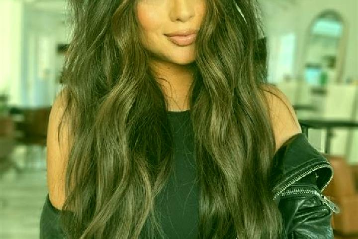 Madison, 31, a brunette dark-eyed european companion based in Bajos de Gueera. Offering Dinner Date, Tantra, GFE. Available for incall and outcall, day and e...