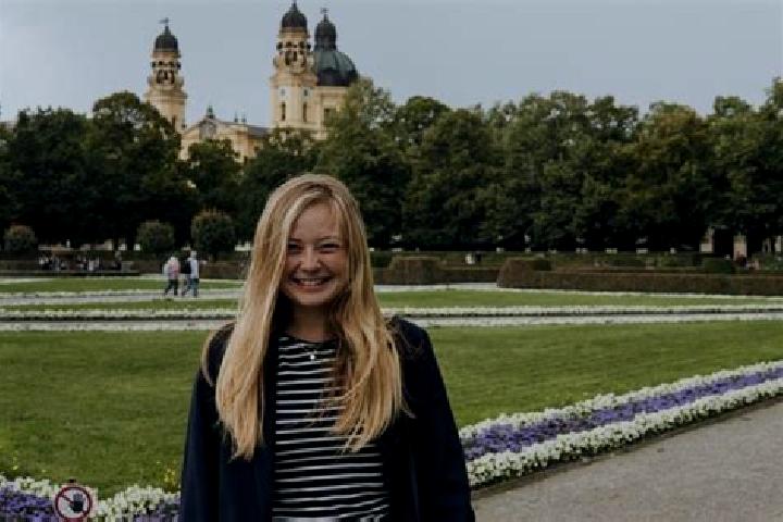 Madison, 31 — Escort in Gablenz, Germany