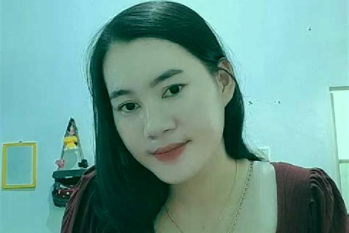 Madison, 31 — Escort in Sekadau, Indonesia