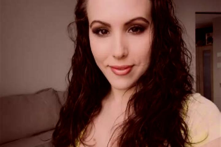 Madison, 32, a brunette grey-eyed caribbean companion based in Santo Stefano Ticino. Offering OWO, Domination, Roleplay. Available for incall and outcall, da...