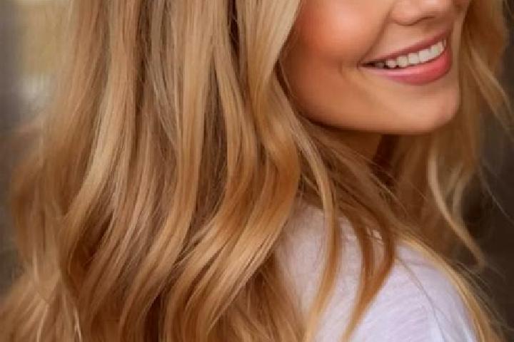 Madison, 32, a dark blonde hazel-eyed caucasian companion based in Wiener Neustadt. Offering Dinner Date, Girlfriend Experience, GFE, Party Girl, CIM. Availa...