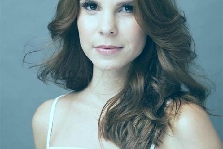 Madison, 32 — Escort in Dionisio, Brazil
