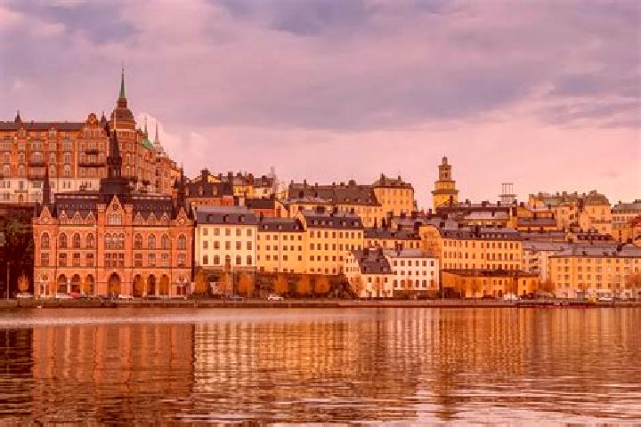 Madison, 32 — Escort in Moholm, Sweden