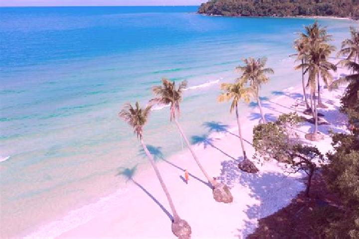Madison, 32 — Escort in Quoc Oai, Vietnam